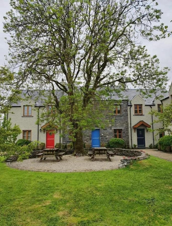 Burren Court Lodge แบลลีย์วอน ภายนอก รูปภาพ